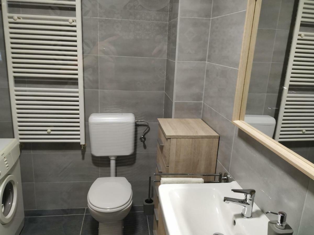 Apartment Mirta Pula Luaran gambar